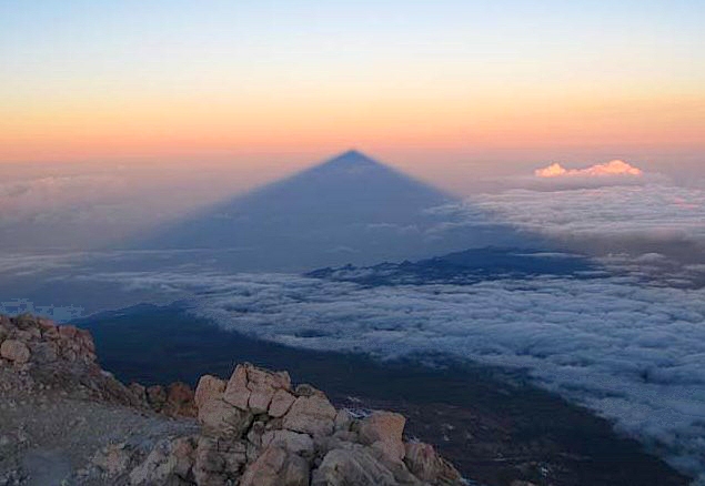 Teide bei Sonnenaufgang